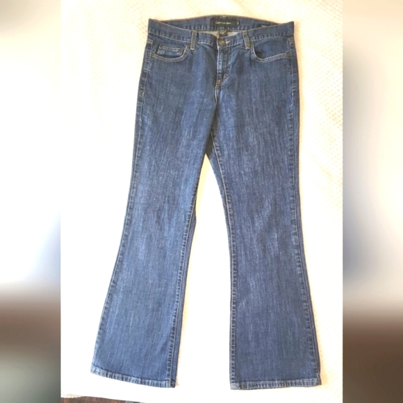 CALVIN KLEIN WOMENS JEANS    FLARE FIT SIZE 10 - Picture 2 of 15